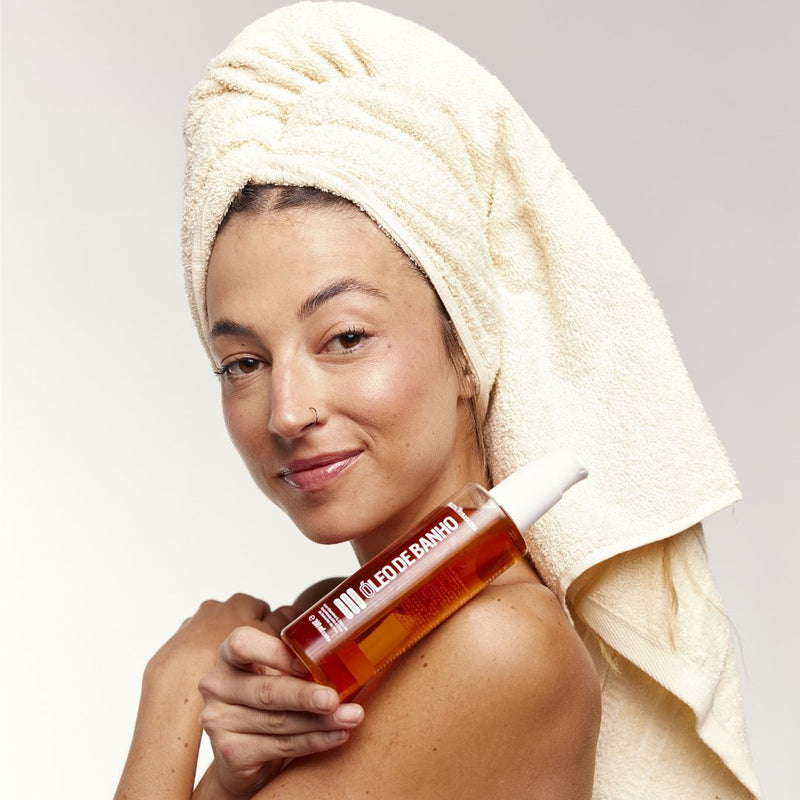 Óleo De Banho Beleza Brasileira 200ml Dispensador Hidratante